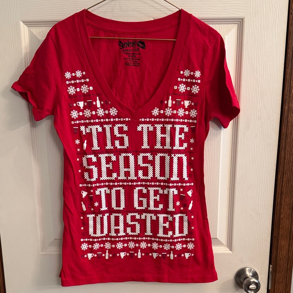 Spencer's‎ Red V-Neck Holiday Graphic Tee